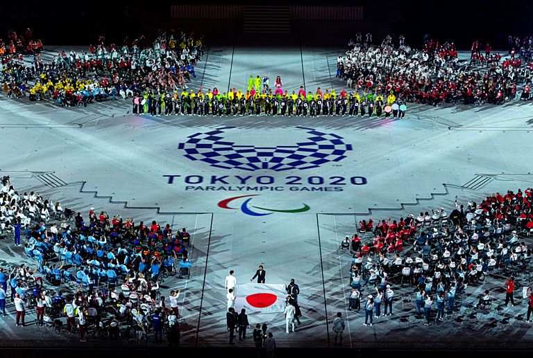 1-Tokyo 2020 closing ceremony.jpg